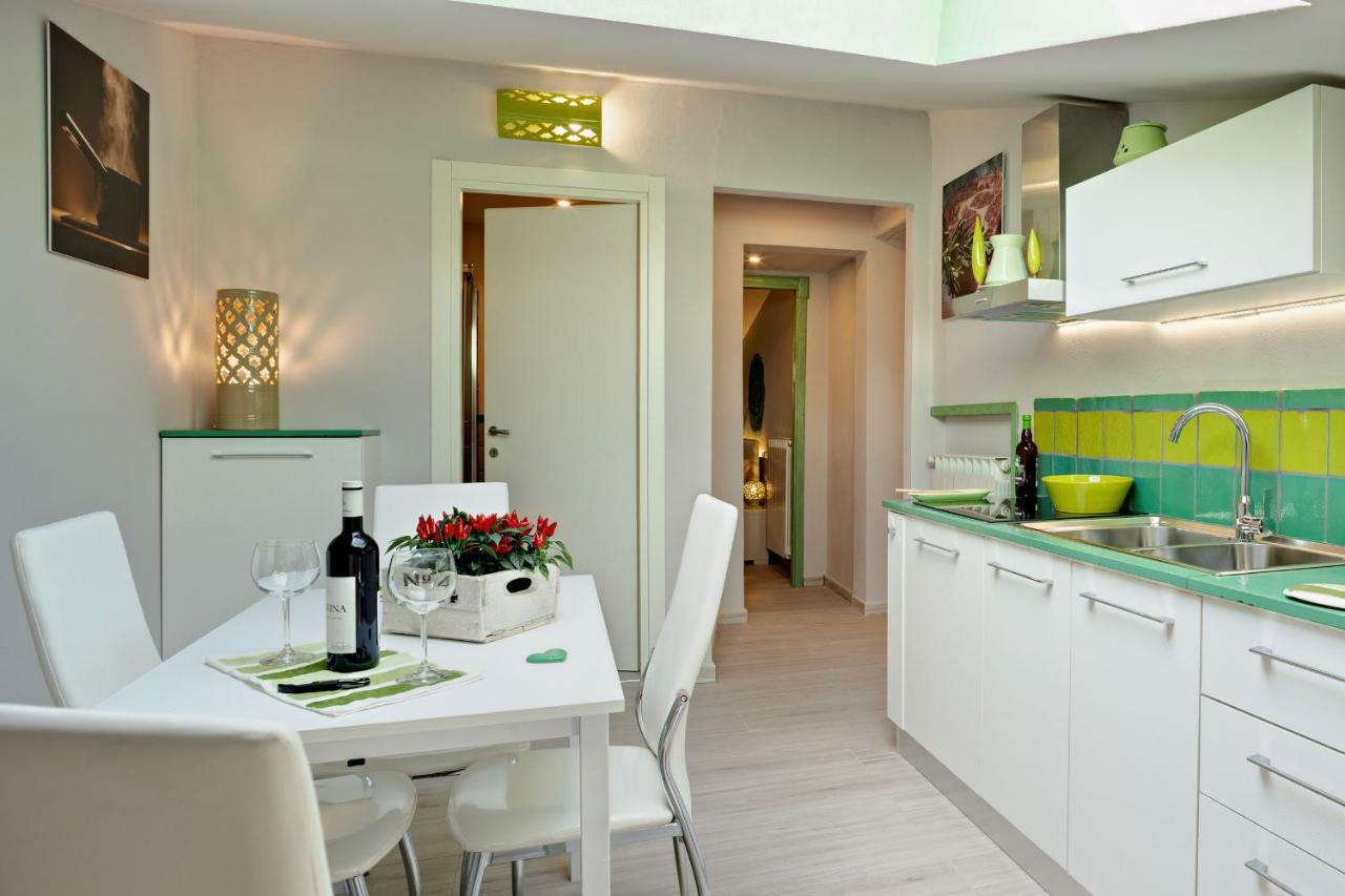 Casa Vacanze - Matelda Panzió Poppi Kültér fotó